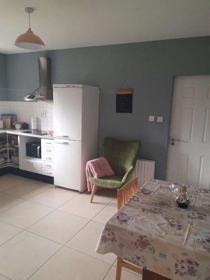 Snave Heights Bed & Breakfast Ballylickey ภายนอก รูปภาพ